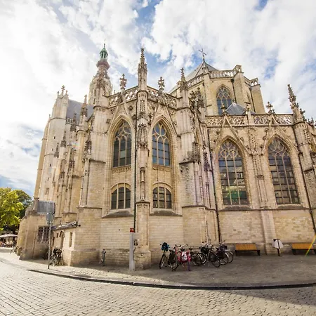 Luxury W Wifi & Private Bathroom * Geertruidenberg