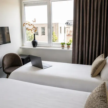 Comfortable Twin For Business Trips,city