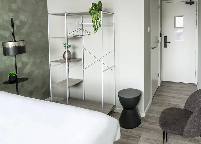 Lägenhet Modern In Raamsdonksveer